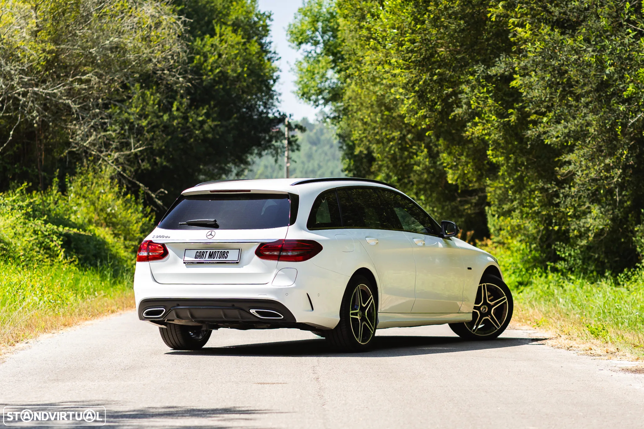 Mercedes-Benz C 300 de AMG Line - 4