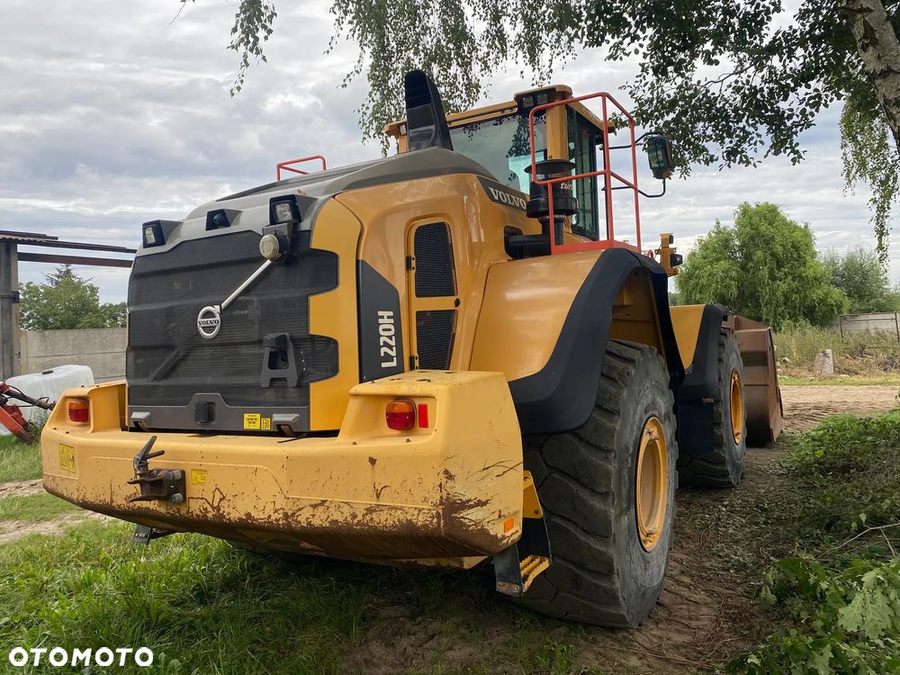 Volvo L220H 2017 ROK, 10900 MTH, SERWISOWANA W VOLVO NIEMCY, SUPER STAN, z NIEMIEC - 3