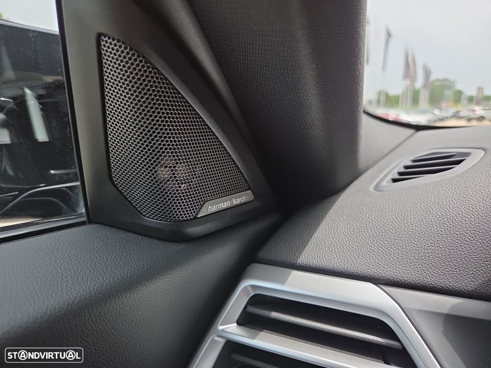 BMW M2 Auto - 21