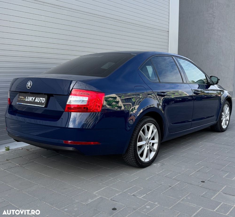 Skoda Octavia - 13