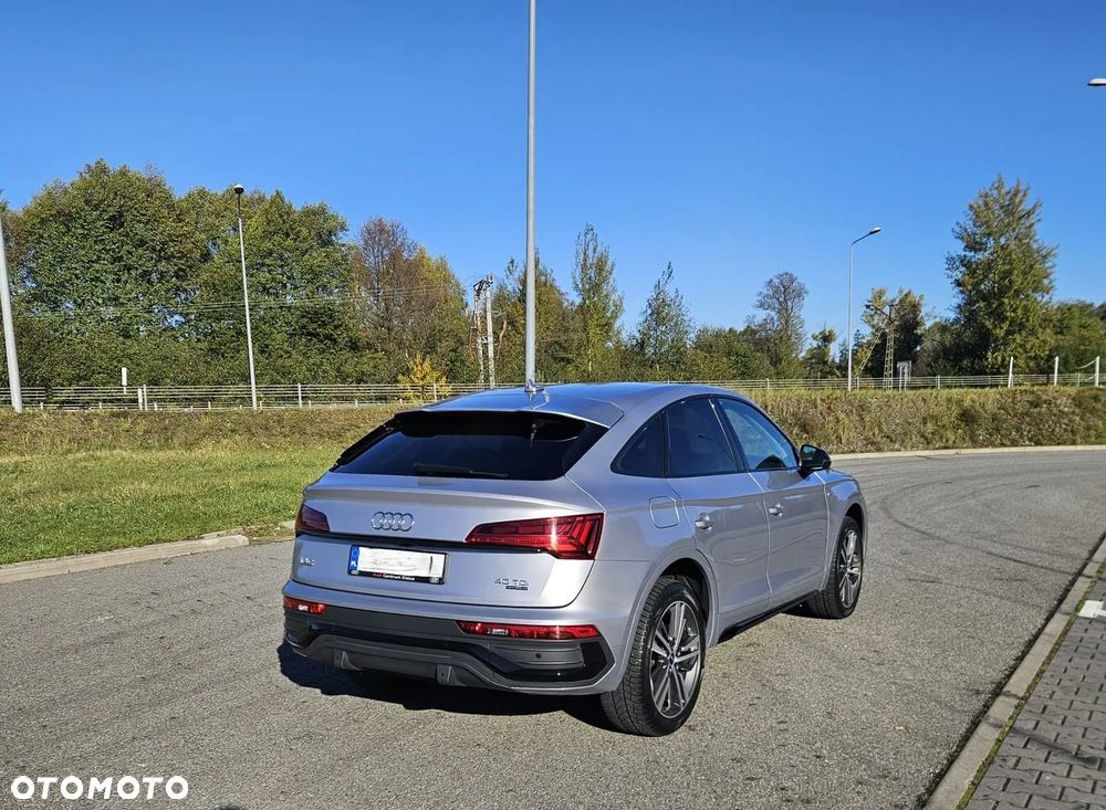 Audi Q5 Sportback - 11