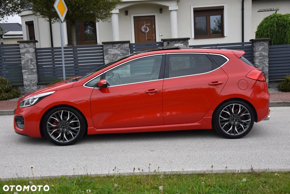 Kia Ceed 1.6 T-GDI GT-Challenge - 6