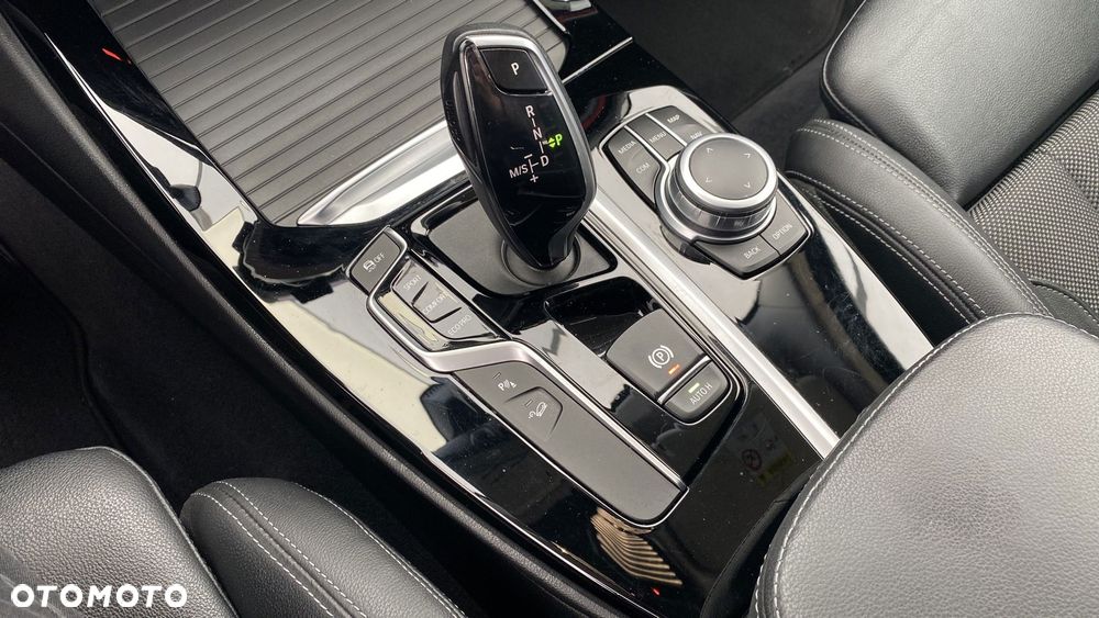 BMW X3 xDrive20d MHEV xLine - 19