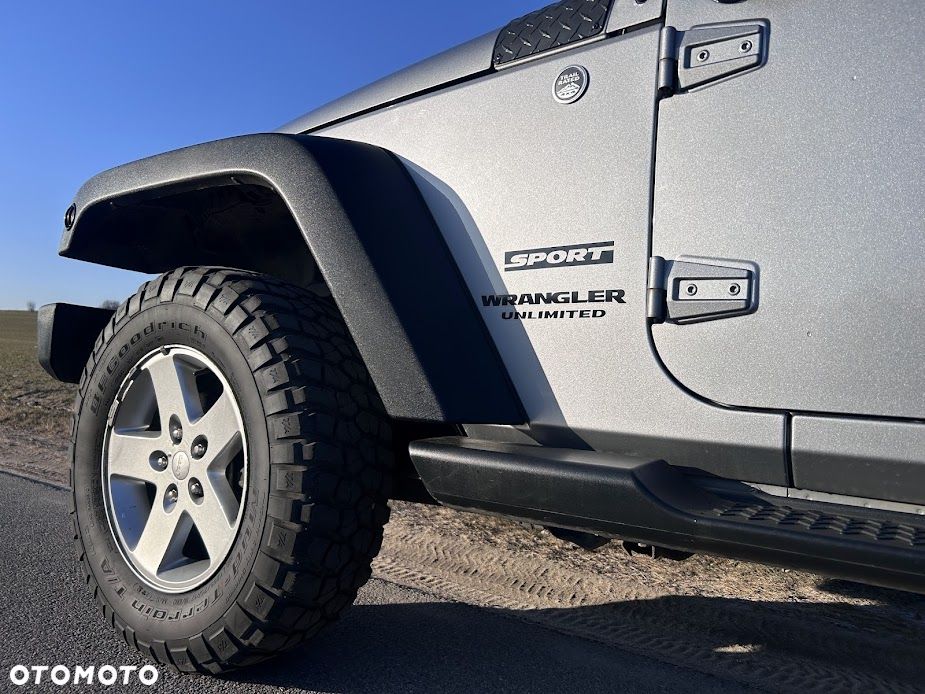 Jeep Wrangler - 27