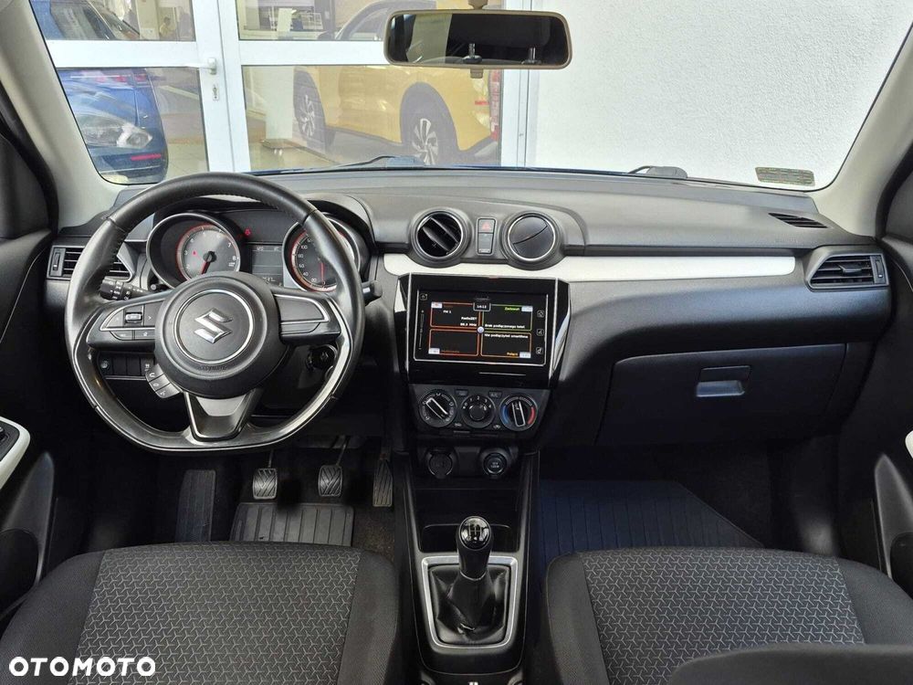 Suzuki Swift - 5