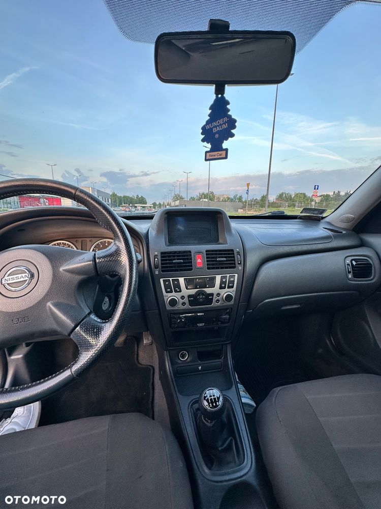 Nissan Almera 1.5 acenta PLUS - 13