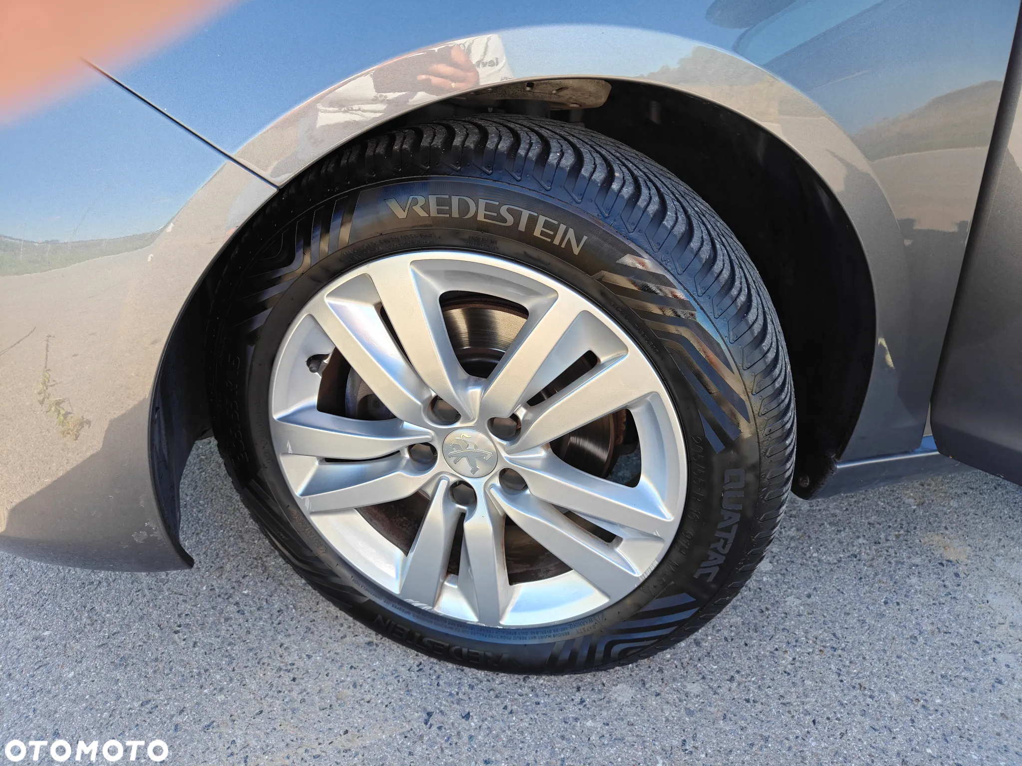 Peugeot 308 SW PureTech 110 Stop & Start Active Pack - 27