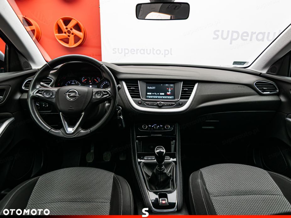 Opel Grandland X 1.2 T GPF Edition S&S - 10