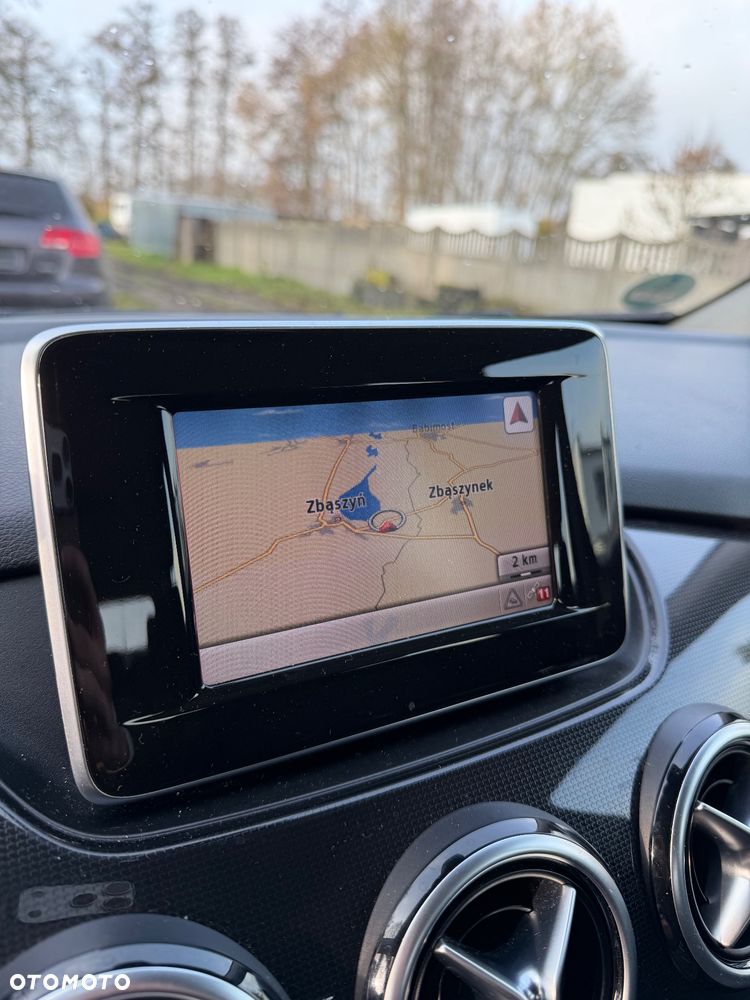 Mercedes-Benz Klasa B 180 CDI (BlueEFFICIENCY) 7G-DCT - 20