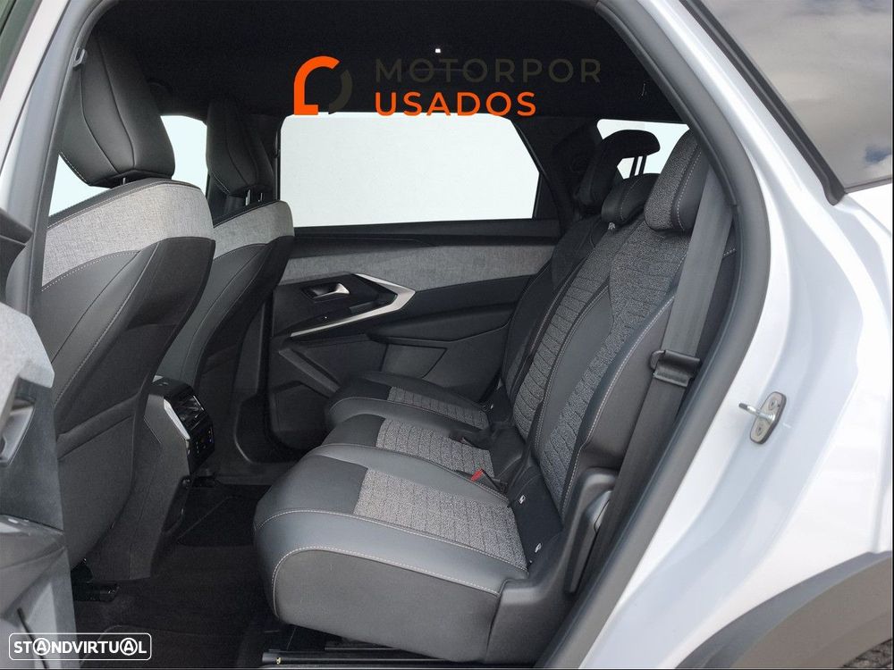 Peugeot 5008 1.2 Hybrid Allure e-DCS6 - 8