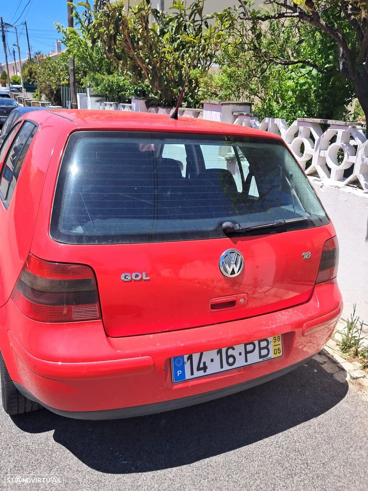 VW Golf - 2