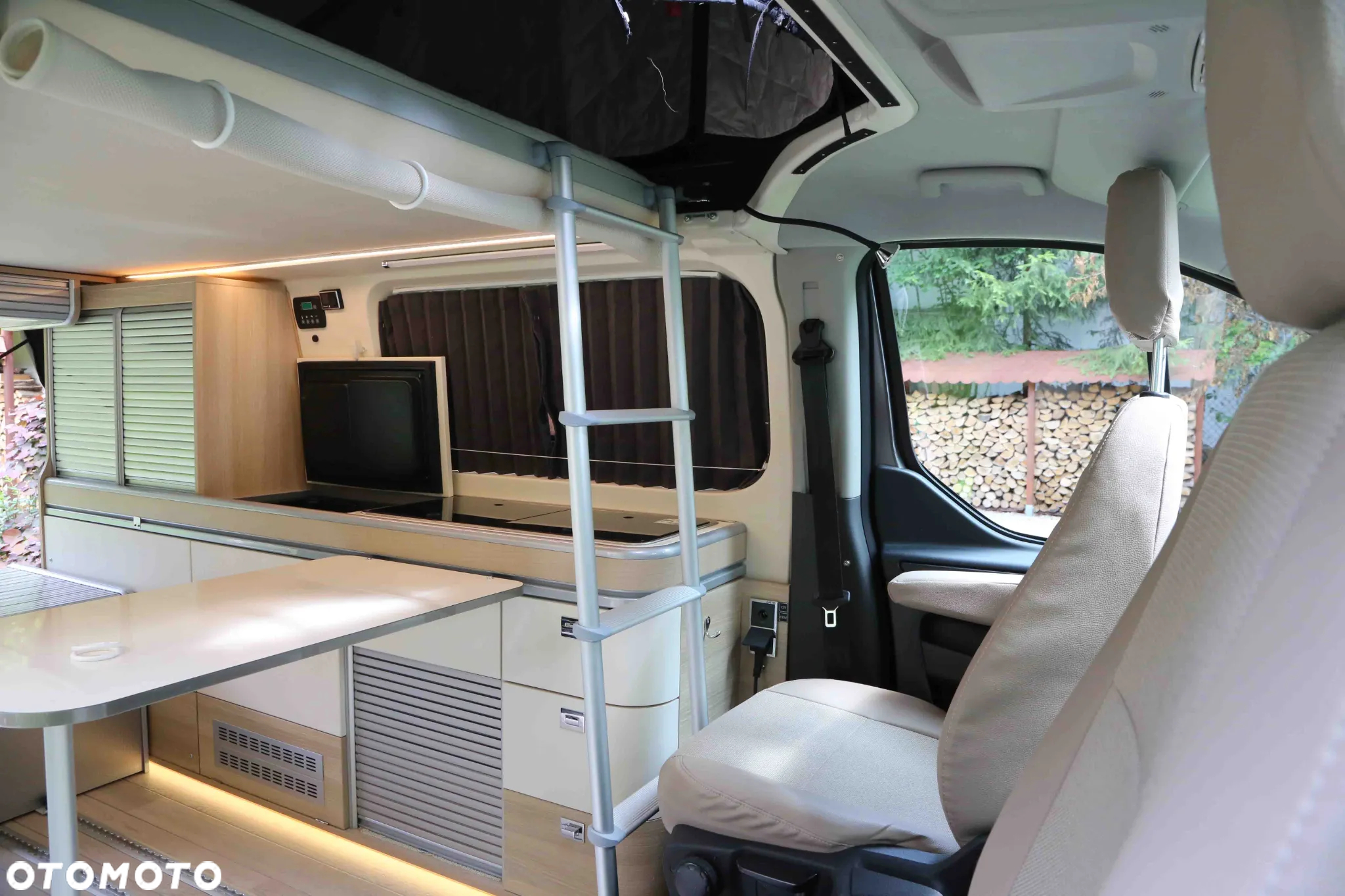 Ford TRANSIT CUSTOM- KAMPER CAP COAST - 20