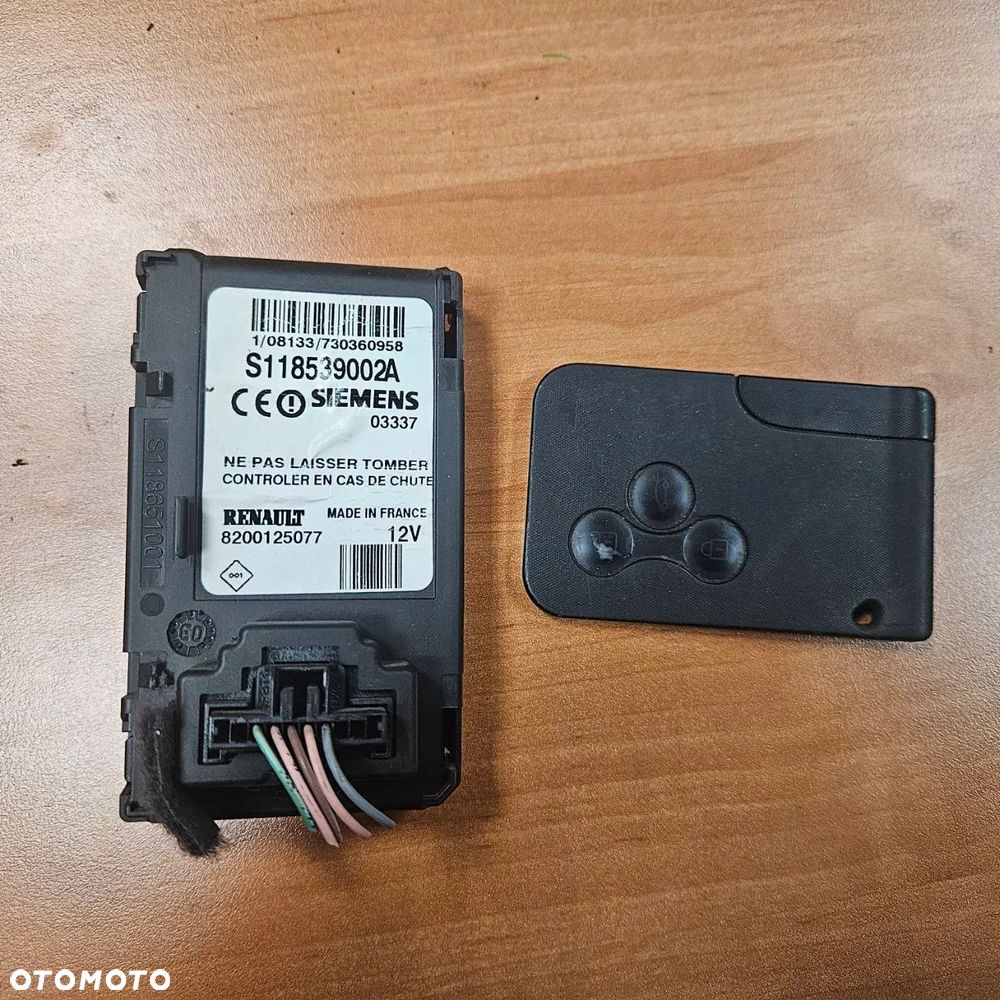 Czytnik Karty Renault Scenic II  / S118539002A / 8200125077 - 1