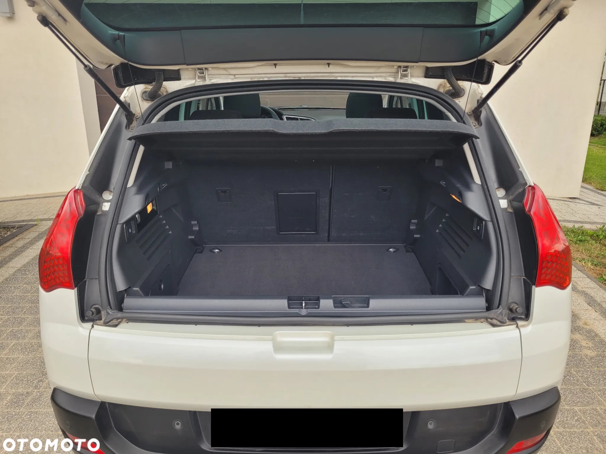 Peugeot 3008 1.6 Allure - 11