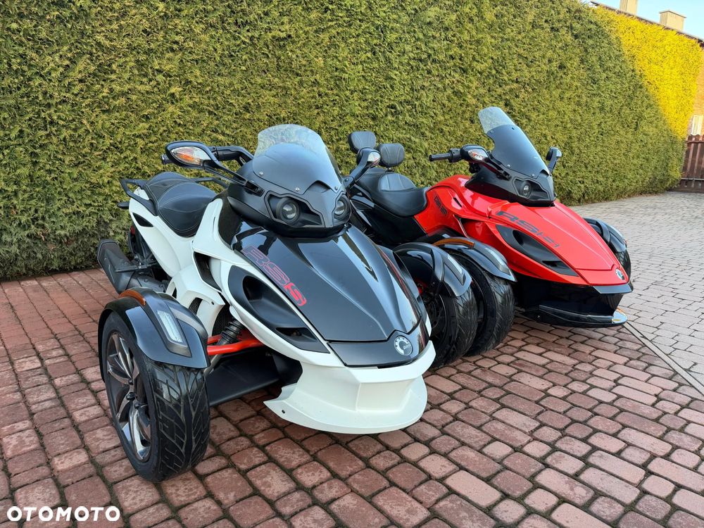 Can-Am Spyder - 6