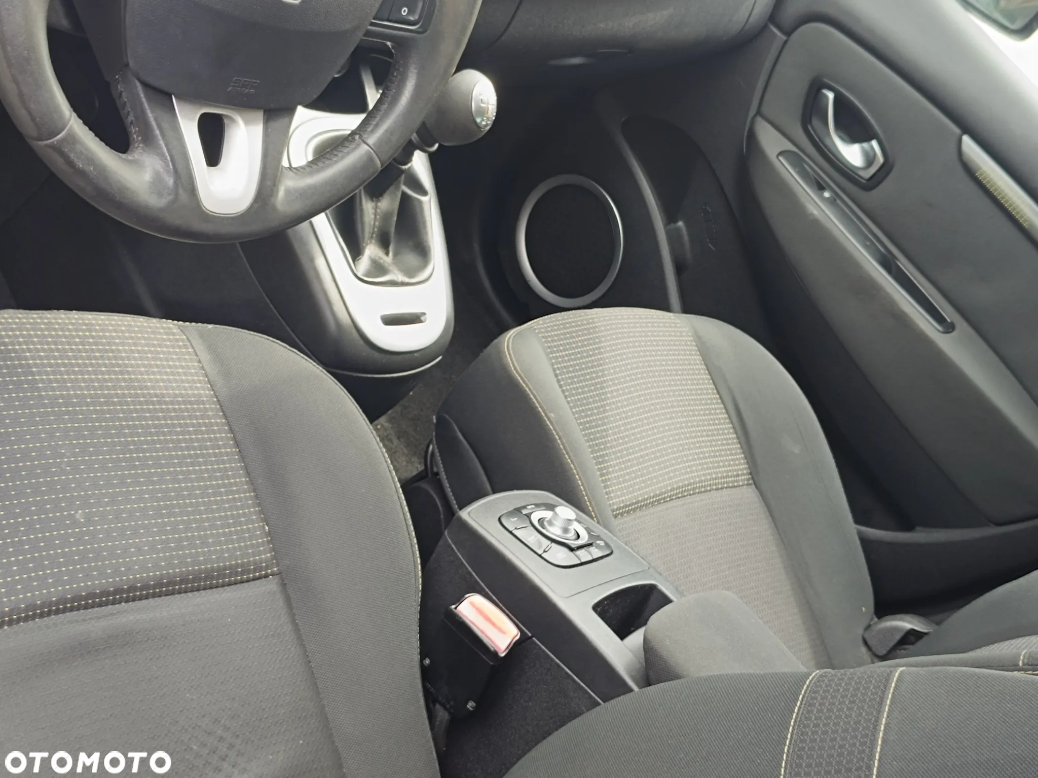 Renault Scenic - 9