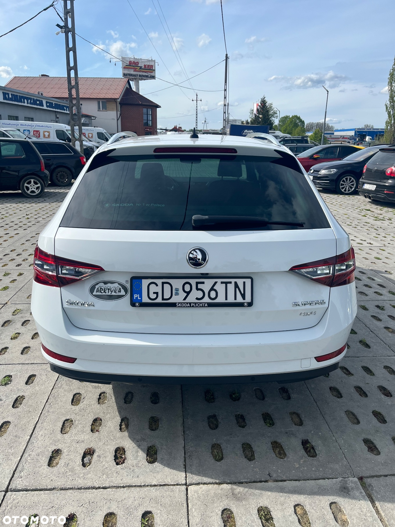 Skoda Superb 2.0 TDI 4x4 L&K DSG - 4