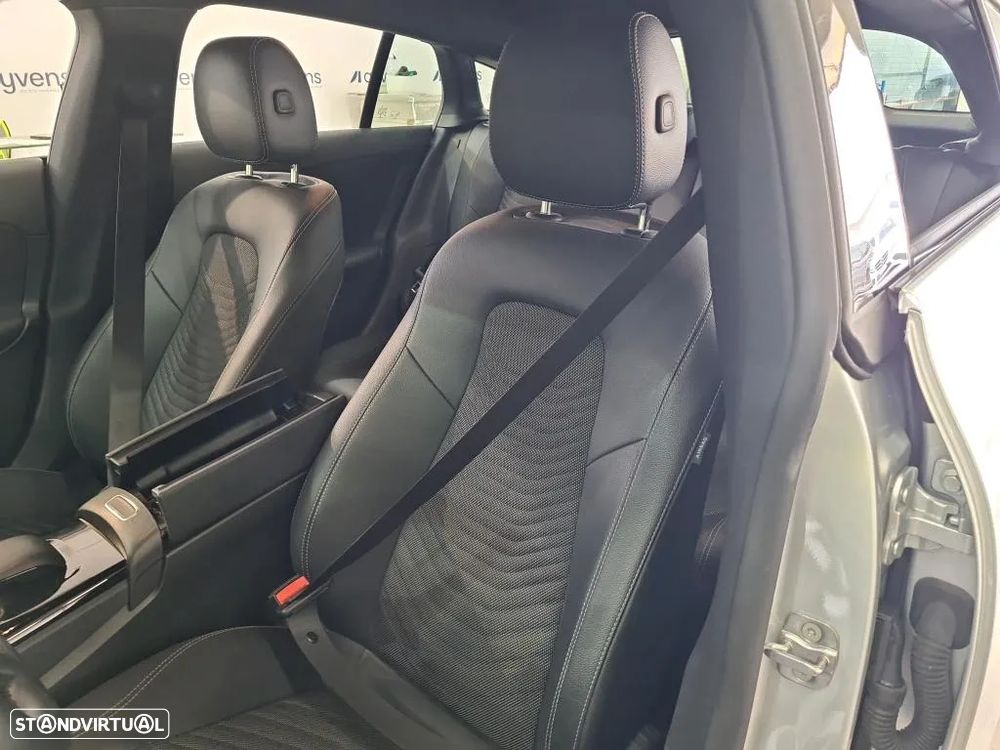 Mercedes-Benz CLA 250 e Shooting Brake Style Plus - 9