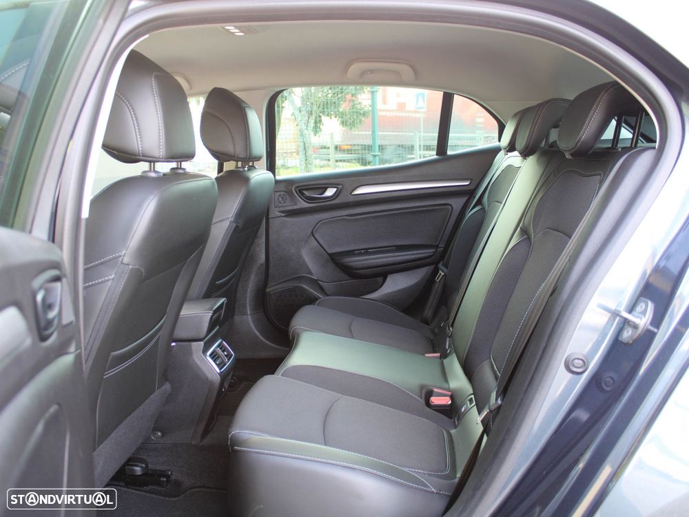 Renault Mégane 1.5 Blue dCi Techno - 48