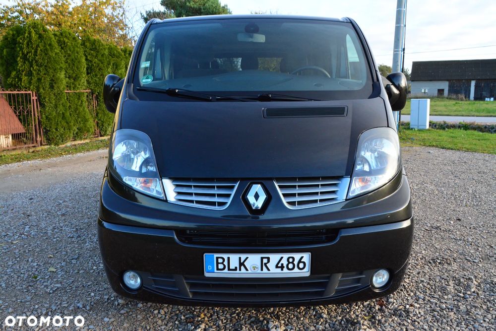 Renault Trafic FAP Grand Passenger Black Edition - 10