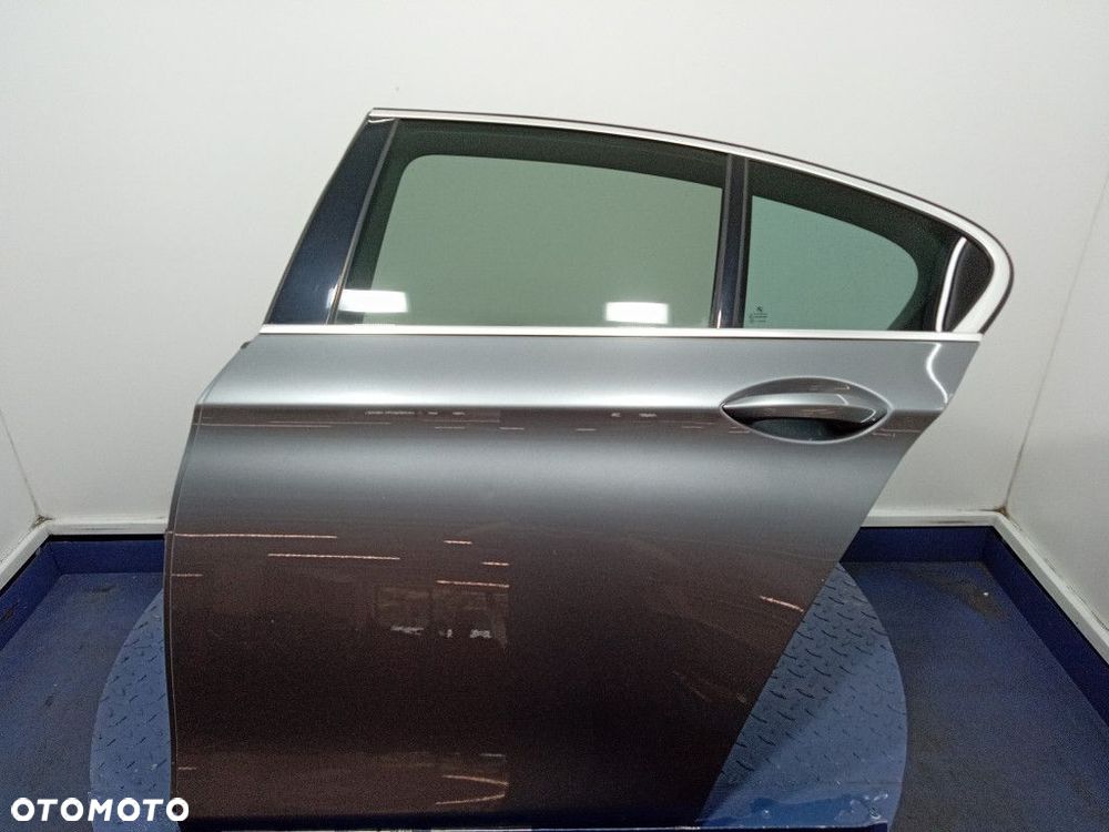BMW 5 F10 DRZWI TYŁ LEWE TYLNE A52 SPACE-GREY METALIC - 1