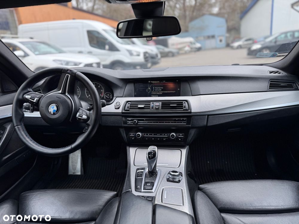 BMW Seria 5 525d Sport-Aut - 7
