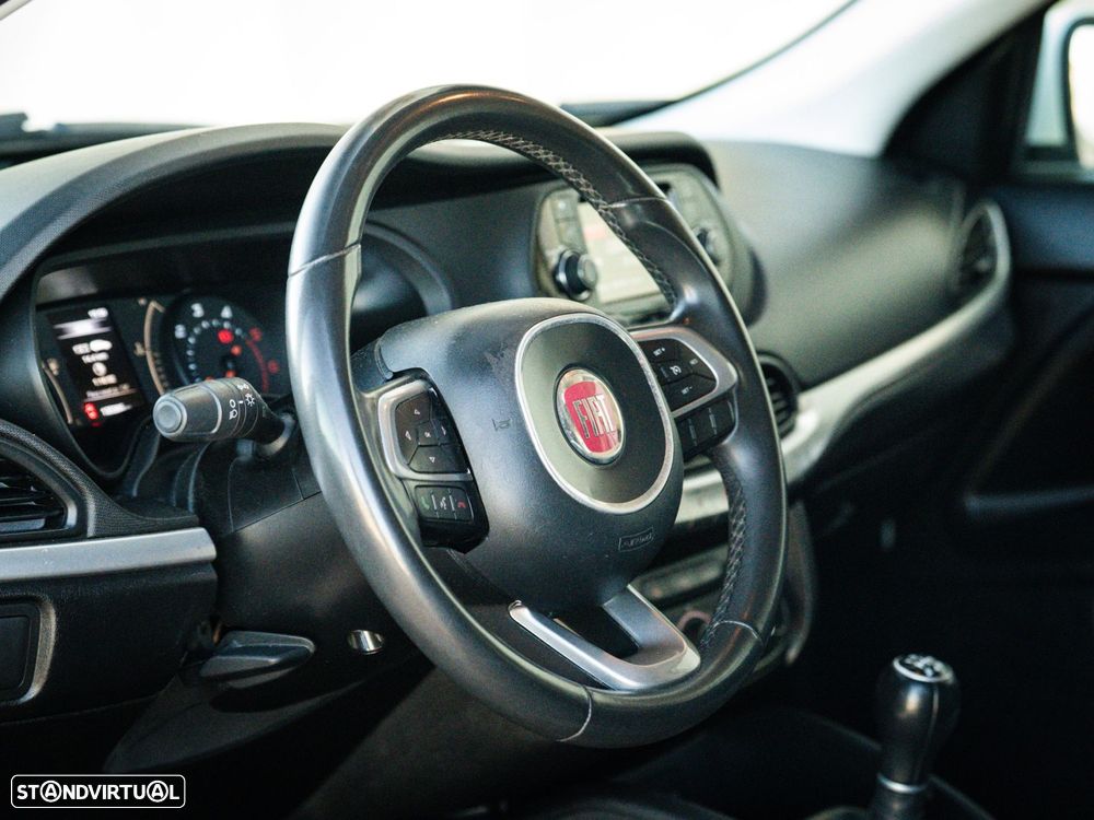 Fiat Tipo 1.3 M-Jet Easy - 32