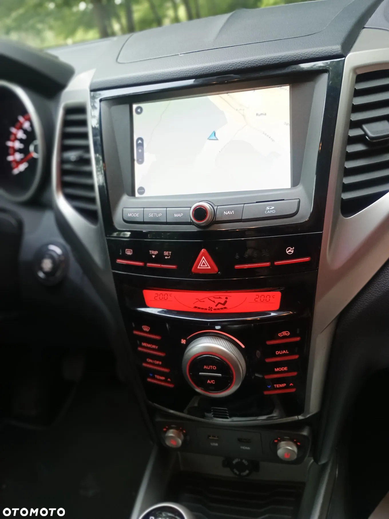 SsangYong/KGM Tivoli - 12