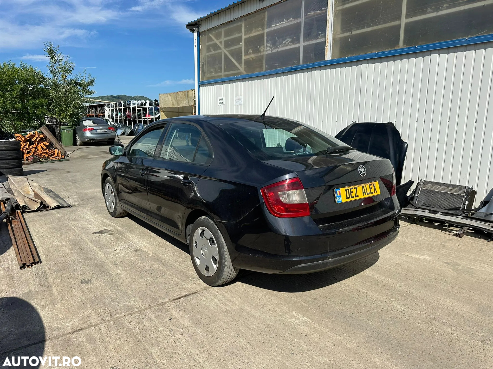 Dezmembrez Skoda Rapid 1.6tdi - 2