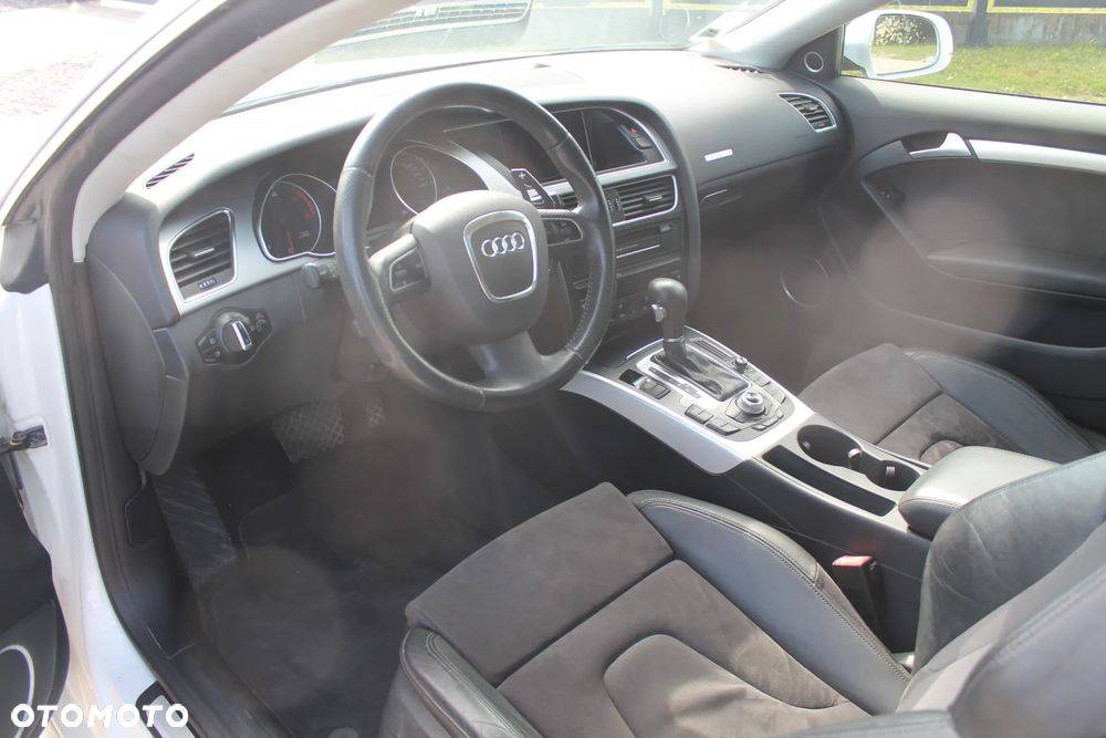 Audi A5 Coupé 3.0 TDI DPF quattro S tronic - 9