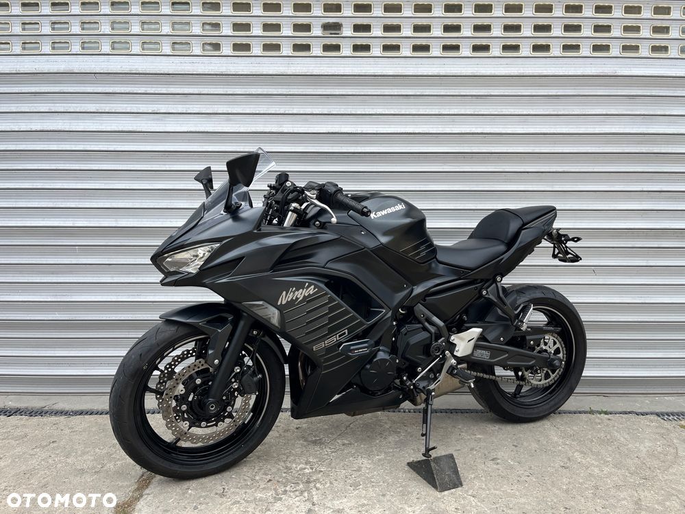 Kawasaki Ninja - 28
