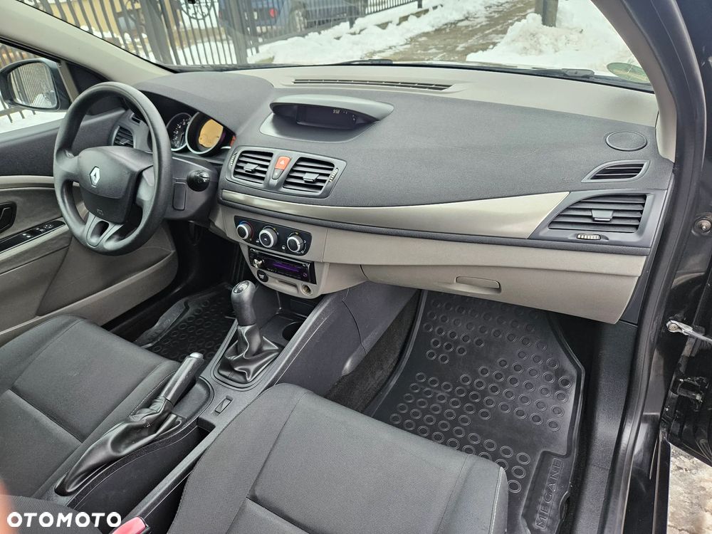 Renault Megane 1.6 16V 100 Expression - 14