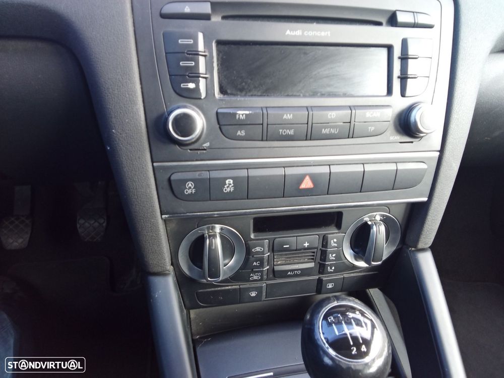 Audi A3 Sportback 1.6 TDI Advance - 16