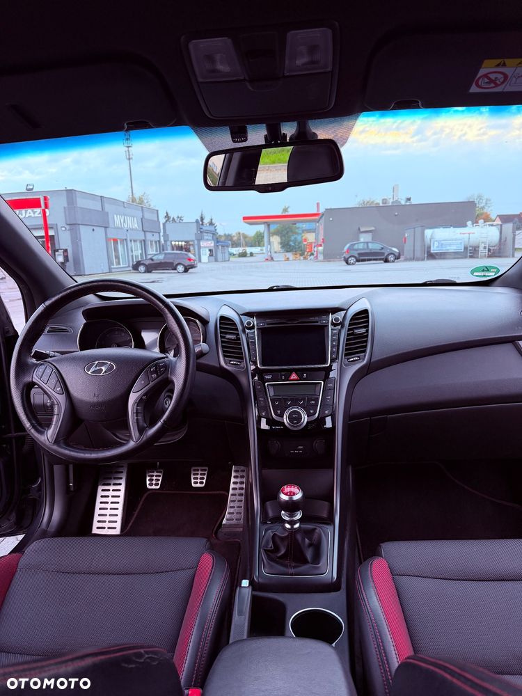Hyundai i30 - 11