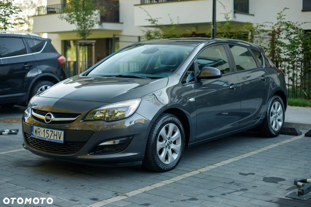 Opel Astra 1.4 Innovation - 18