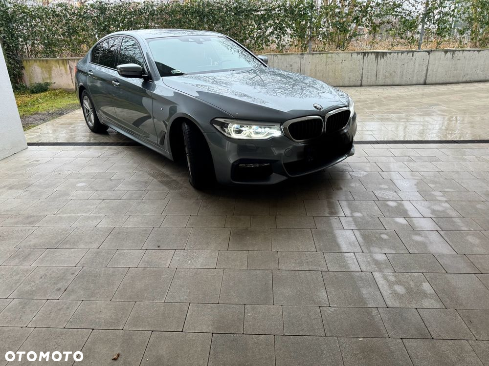 BMW Seria 5 520d xDrive - 21