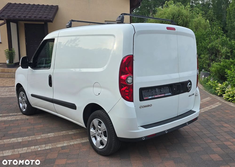 Opel Combo D Van - 4