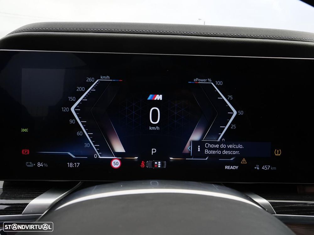 BMW i7 xDrive60 - 27