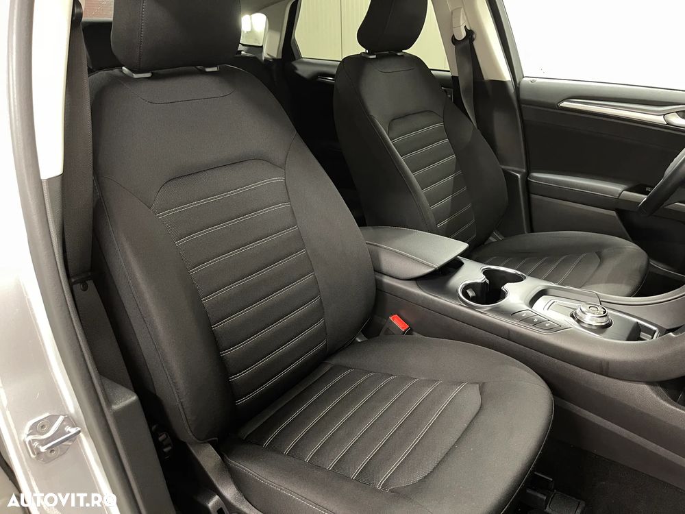 Ford Mondeo 2.0 TDCI Aut. Trend - 9