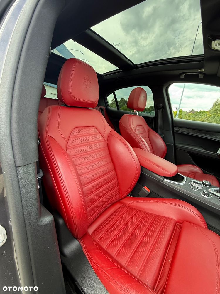 Alfa Romeo Stelvio 2.0 Turbo 16V AT8-Q4 Competizione - 25