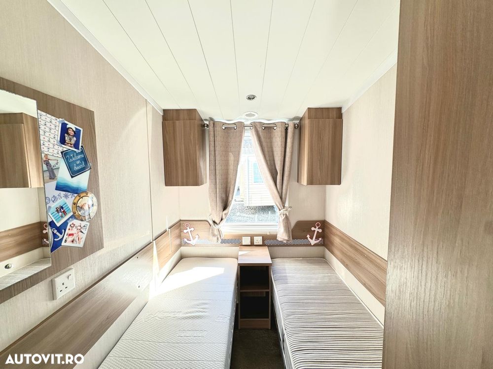 Alta Casă mobilă Swift Loire nr. 110 | Tâmplărie PVC și încălzire centrală cu calorifere | 11 x 3 m | 3 dormitoare și 1 baie - 8