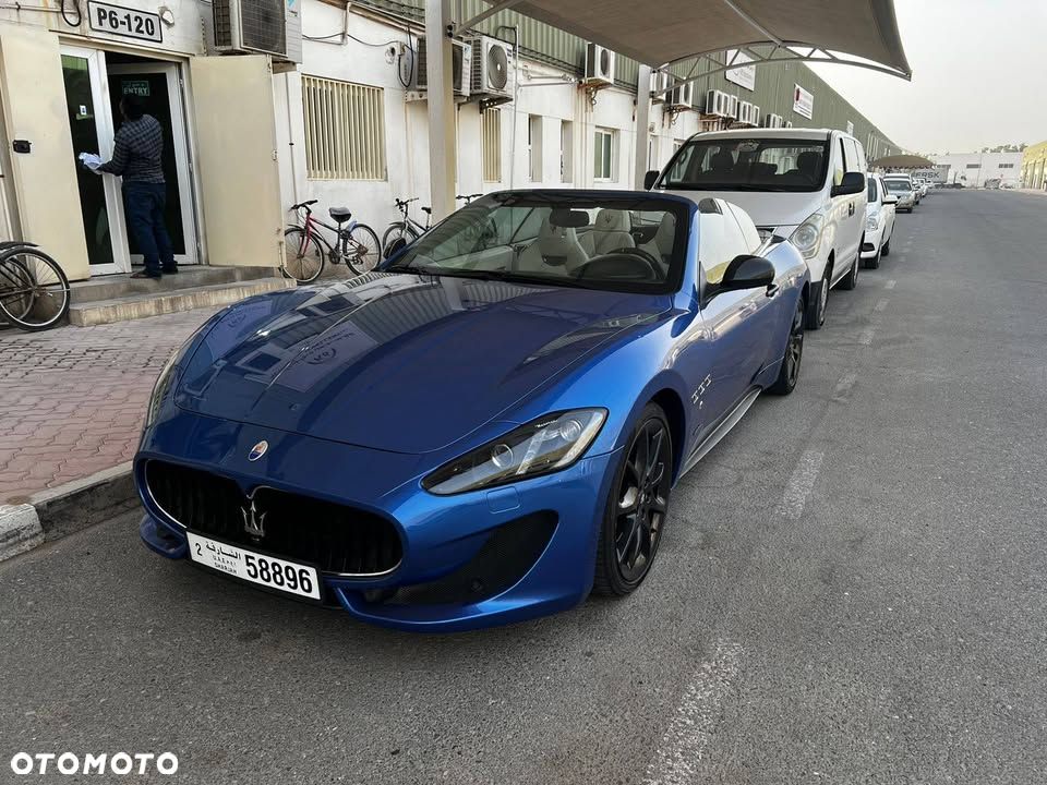 Maserati GranCabrio - 4