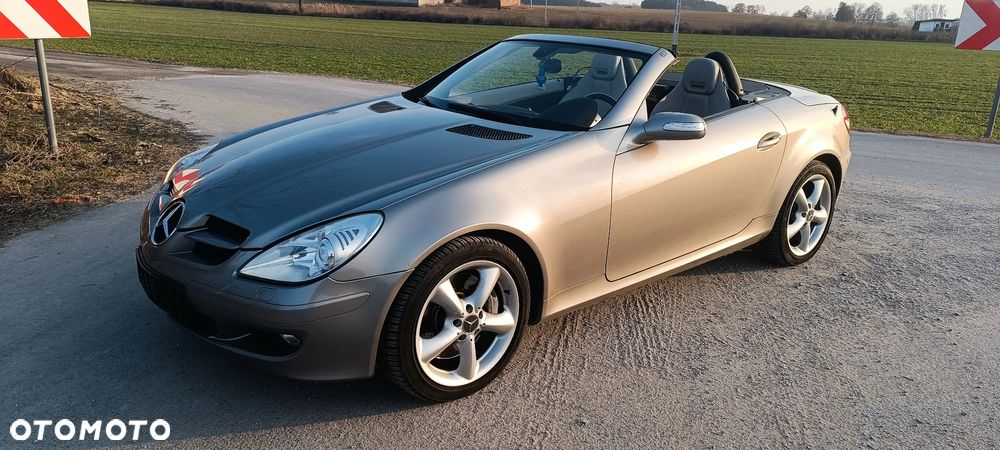 Mercedes-Benz SLK 350 7G-TRONIC - 1