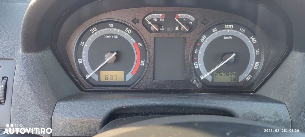 Skoda Fabia 1.2 HTP Classic - 1