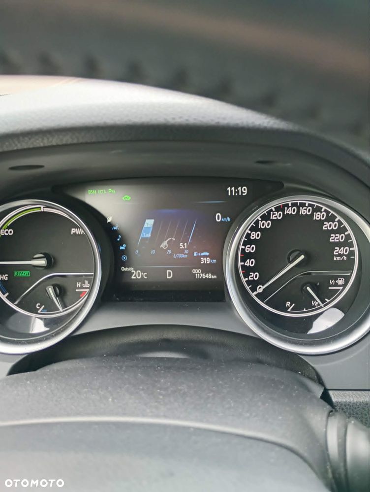 Toyota Camry 2.5 Hybrid Executive CVT - 11
