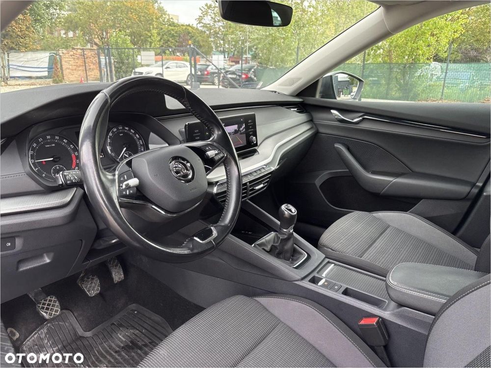 Skoda Octavia 2.0 TDI Ambition - 10
