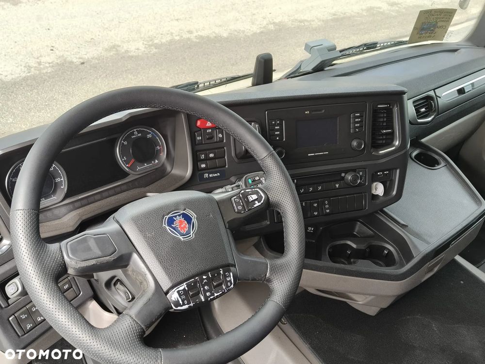 Scania R450 EURO 6 AUTOMAT RETARDER / NOWE OPONY! 2 ZBIORNIKI 700L . PO KONTRAKCIE - 13