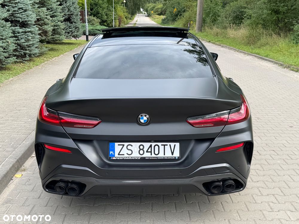 BMW Seria 8 - 12