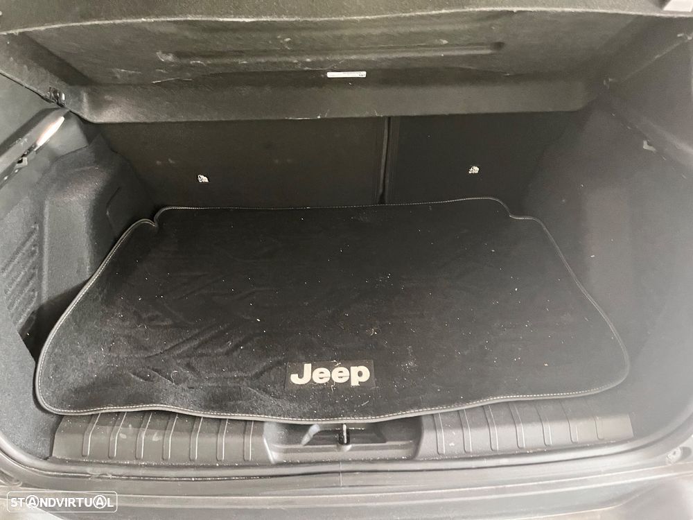 Jeep Avenger - 14