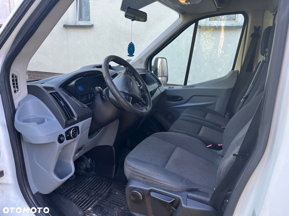 Ford Transit - 6